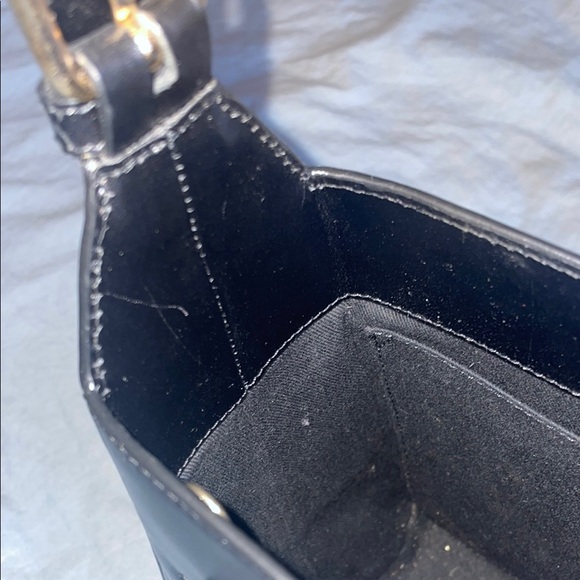 A.P.C. Black Virginie Leather Shoulder Bag - Picture 7 of 10